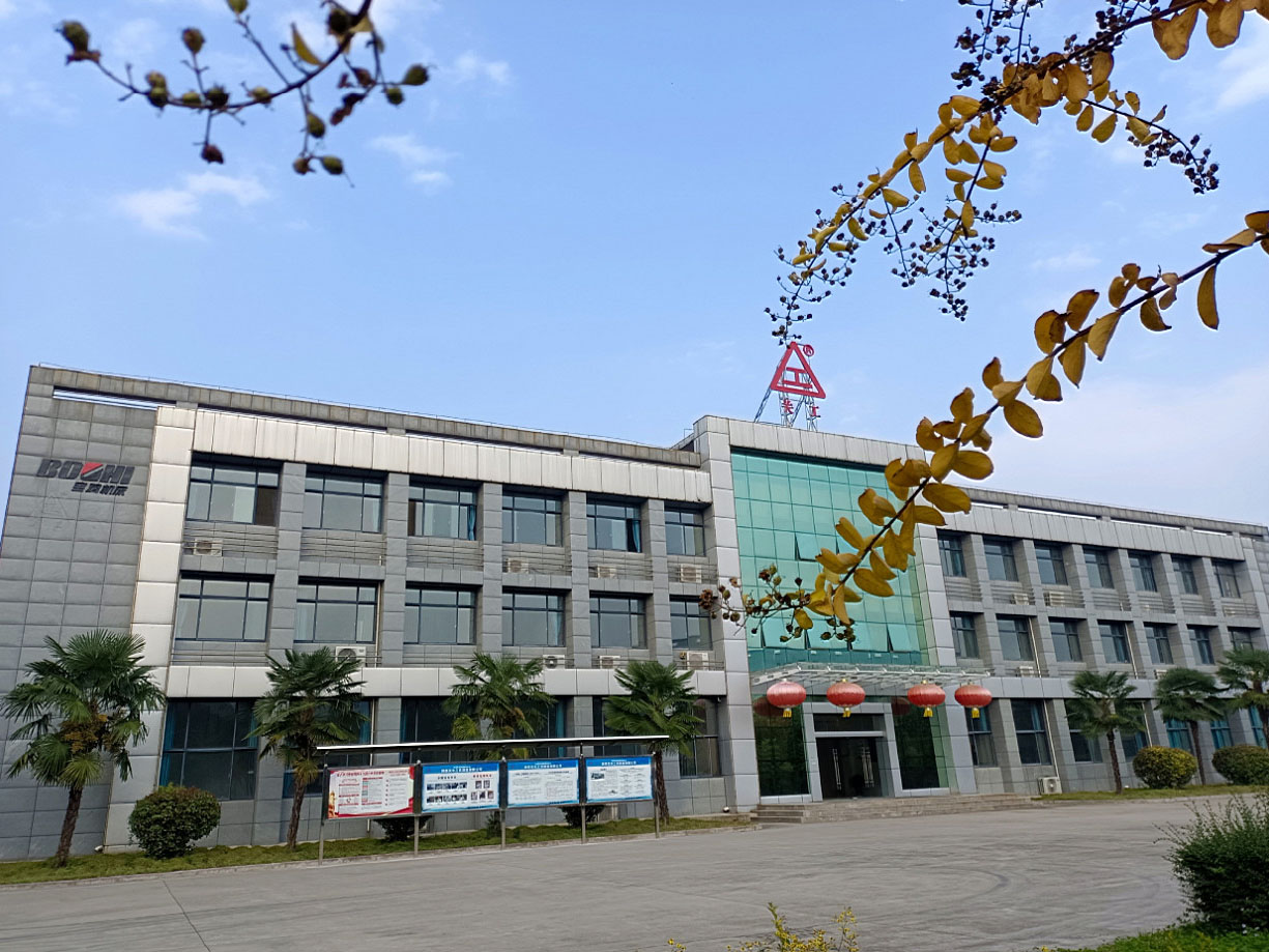 關工秋意濃